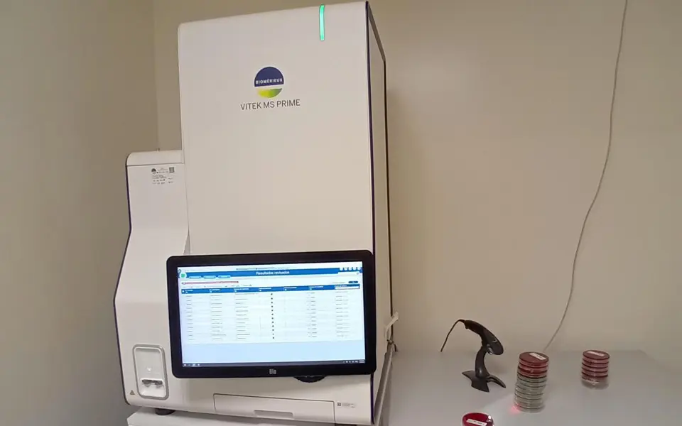 Precisió i rapidesa al Laboratori Clínic